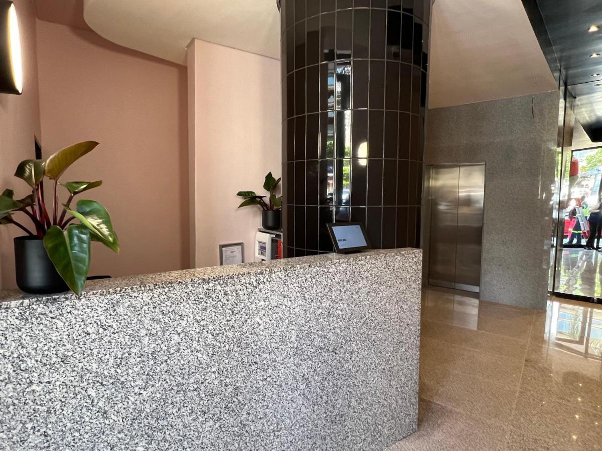 Flamingo Sea Point Sea View Luxury Best Position 1 Bedroom Apartment Queen Size Bed & Inverter For Tv Cape Town Luaran gambar