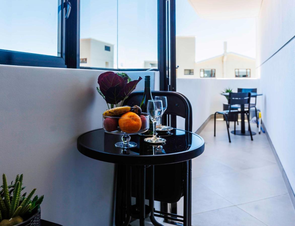 Flamingo Sea Point Sea View Luxury Best Position 1 Bedroom Apartment Queen Size Bed & Inverter For Tv Cape Town Luaran gambar