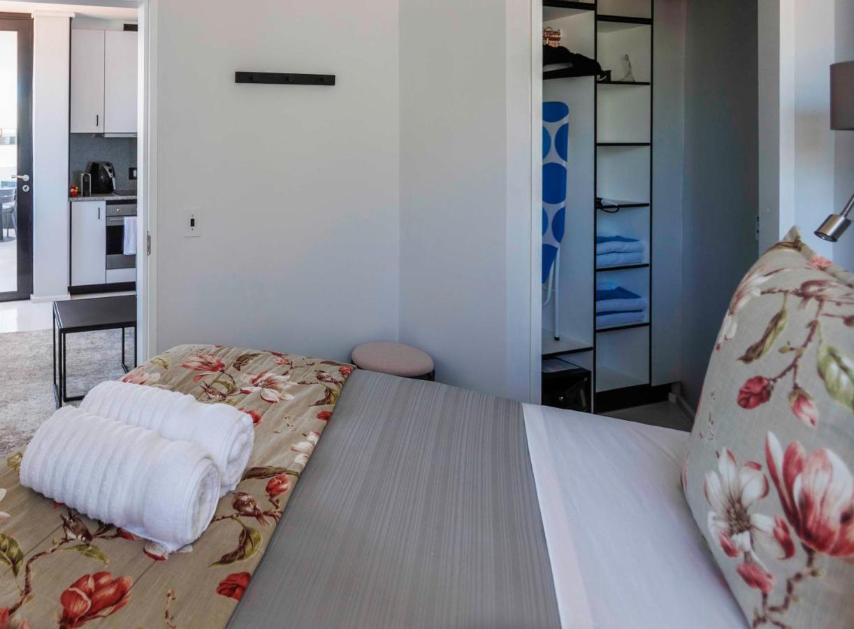 Flamingo Sea Point Sea View Luxury Best Position 1 Bedroom Apartment Queen Size Bed & Inverter For Tv Cape Town Luaran gambar