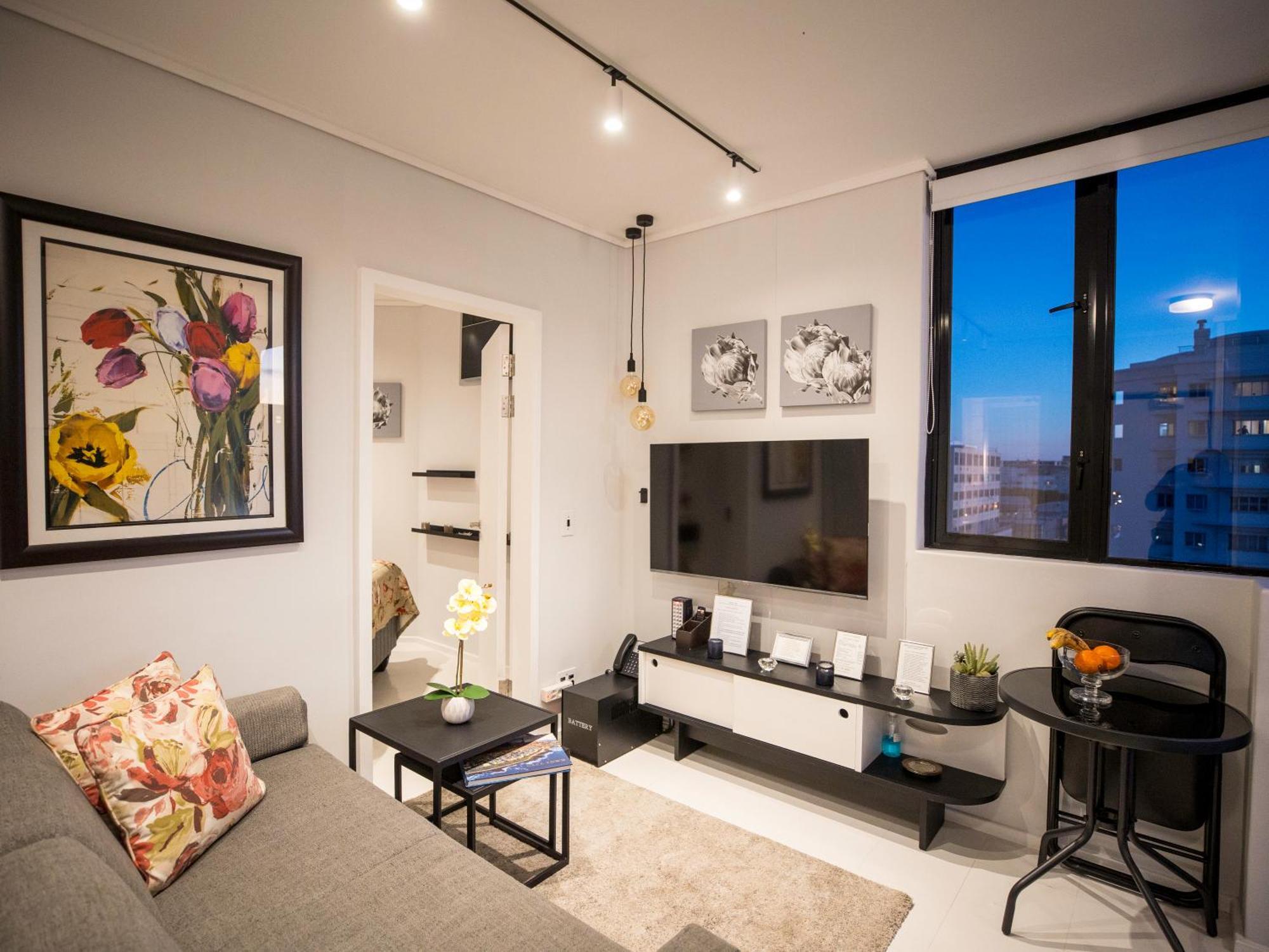 Flamingo Sea Point Sea View Luxury Best Position 1 Bedroom Apartment Queen Size Bed & Inverter For Tv Cape Town Luaran gambar